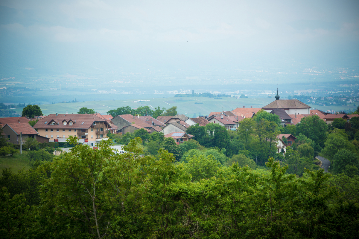 Le village de Feigères 74